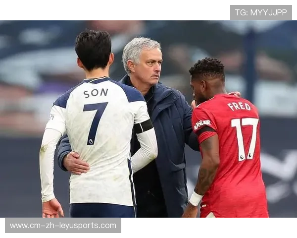 英超：曼联3-2逆转切尔西，孙兴慜贡献助攻，英超联赛曼城切尔西